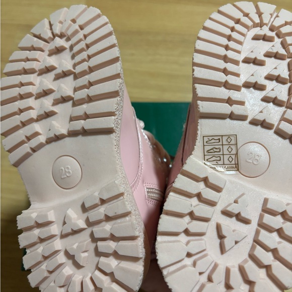 New “Dingdoucex” pink booties with plush interior size 10 with box - Picture 8 of 8